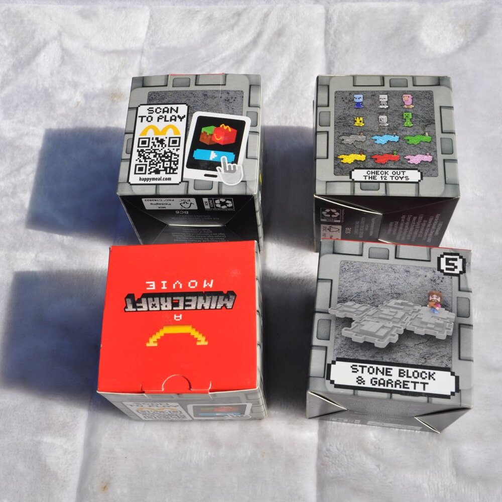 4 Minecraft McD’s Toy #BC6 A Minecraft Movie Minecraft transforming block